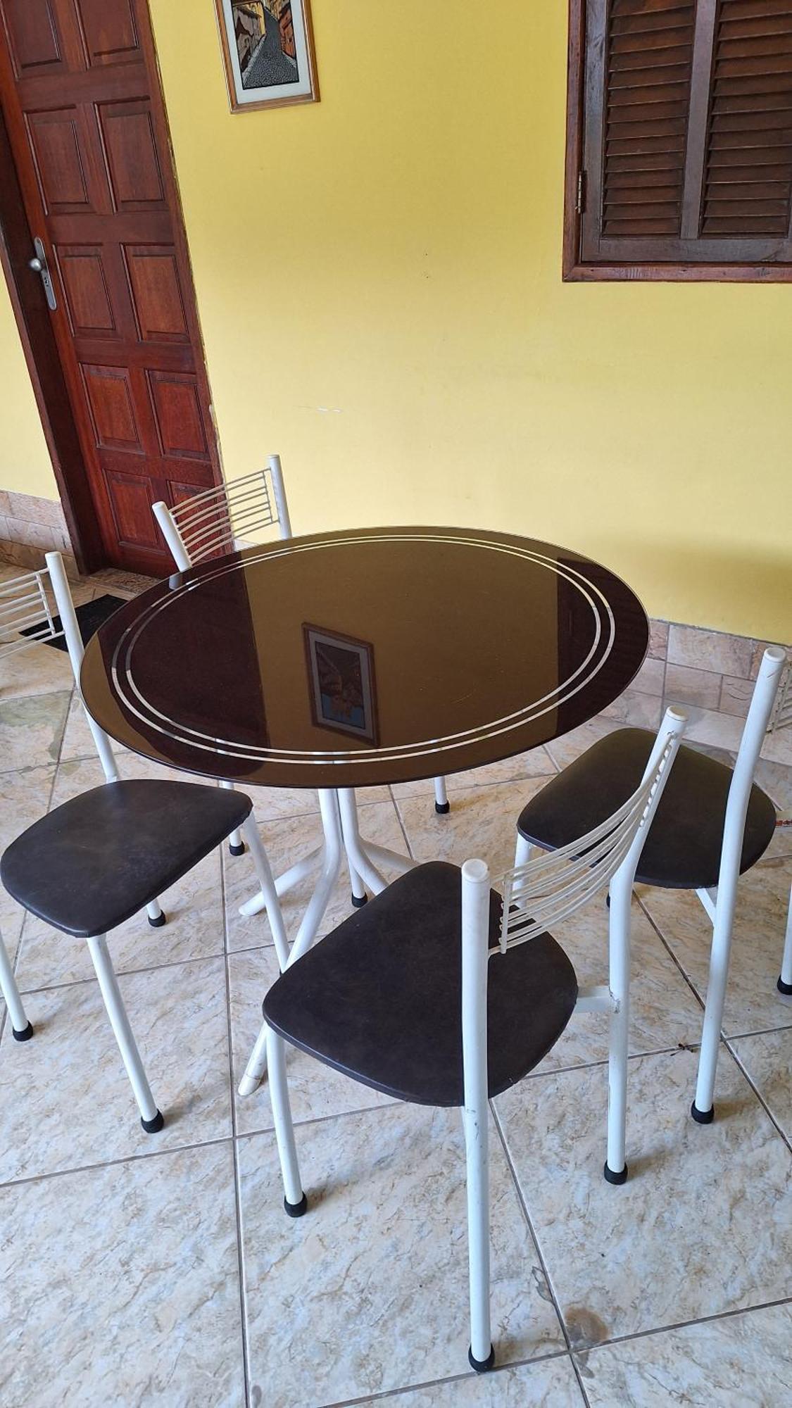 Casa Com Jardim *